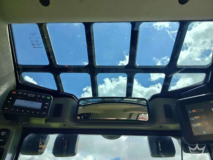 jcb-3ts-8t-image-26