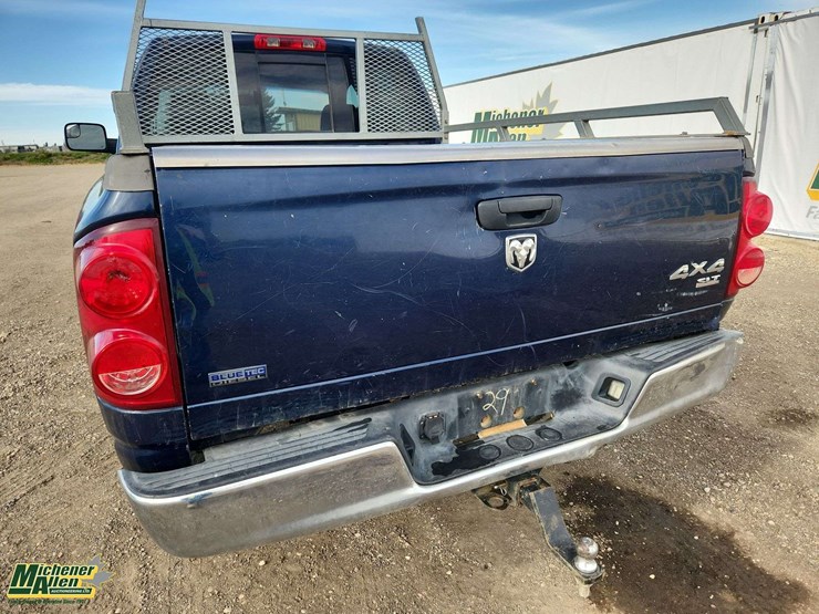 2009-dodge-ram-2500-image-30