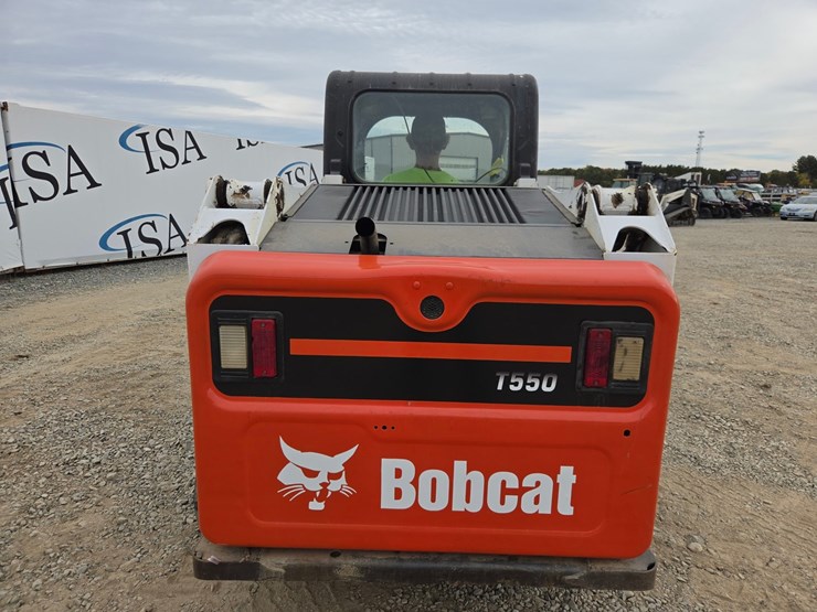 bobcat-t550-image-4