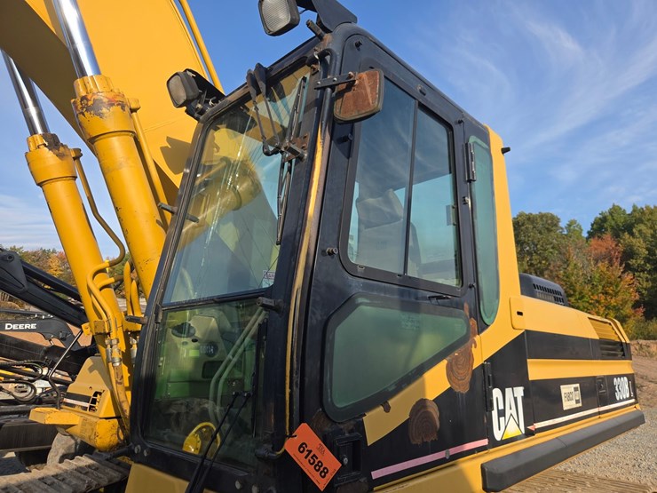 caterpillar-330b-image-51