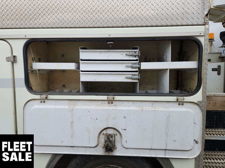 2019-ford-f550-image-35