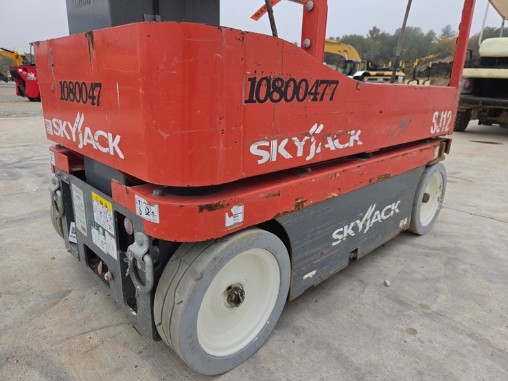 2018-skyjack-sj12-image-13
