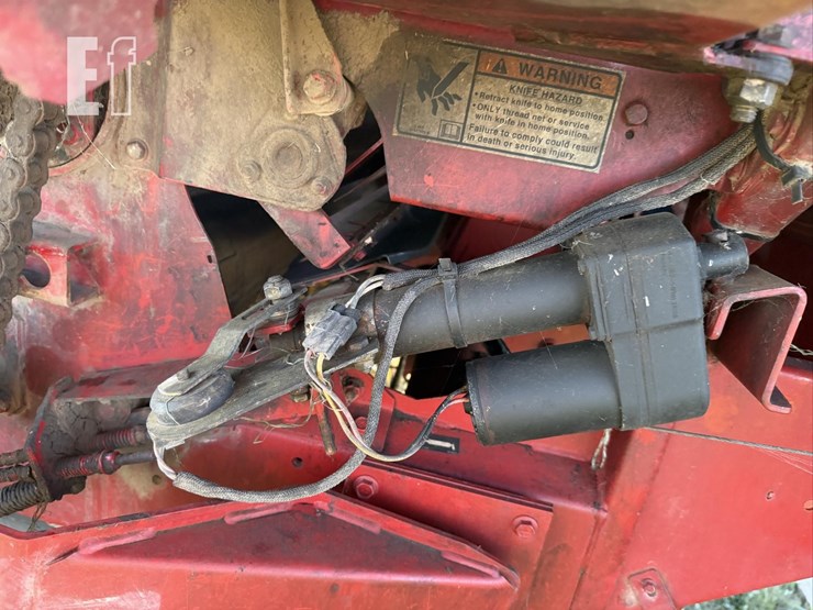 new-holland-br7090-image-67