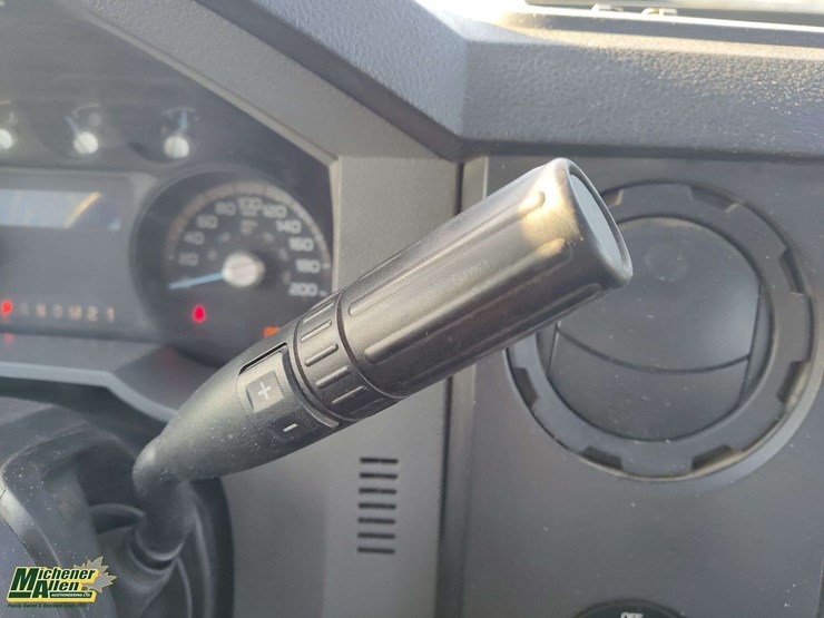 2013-ford-f250-image-17