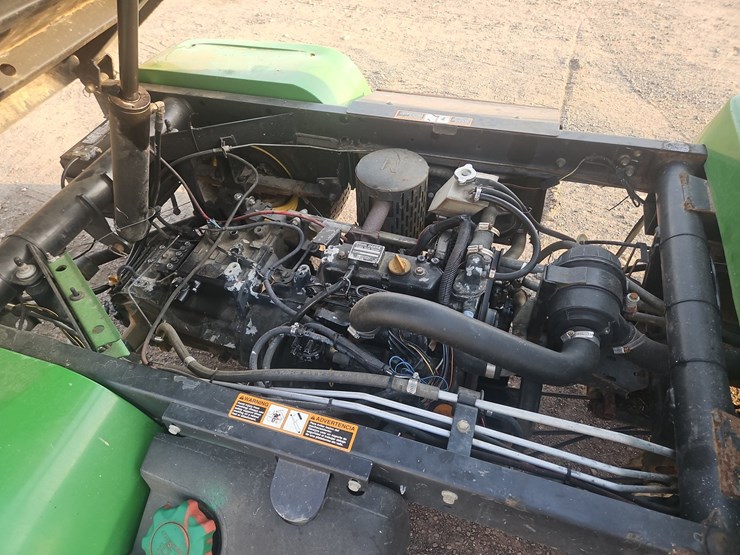 john-deere-progator-2030-image-9
