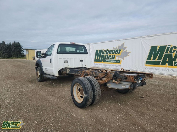 2011-ford-f450-image-3