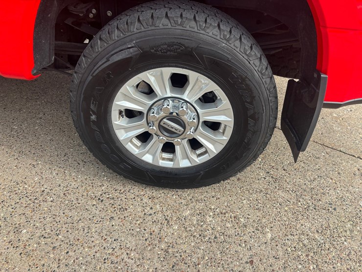 2022-ford-f250-image-84