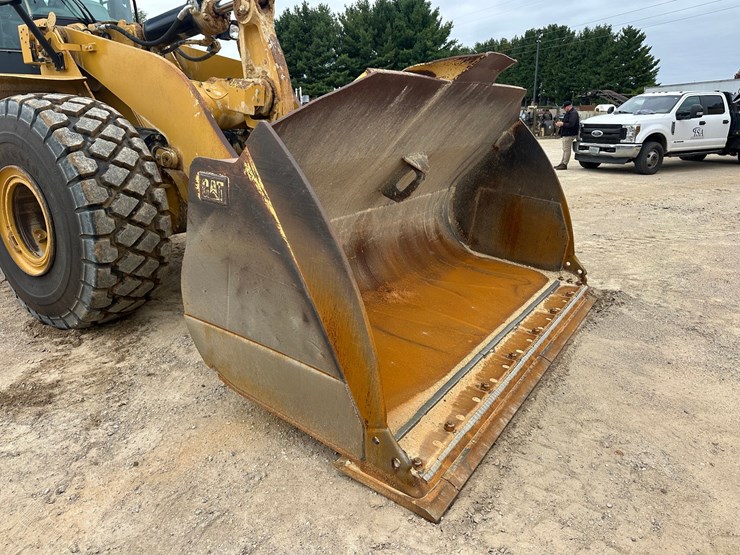 2014-caterpillar-972k-image-35