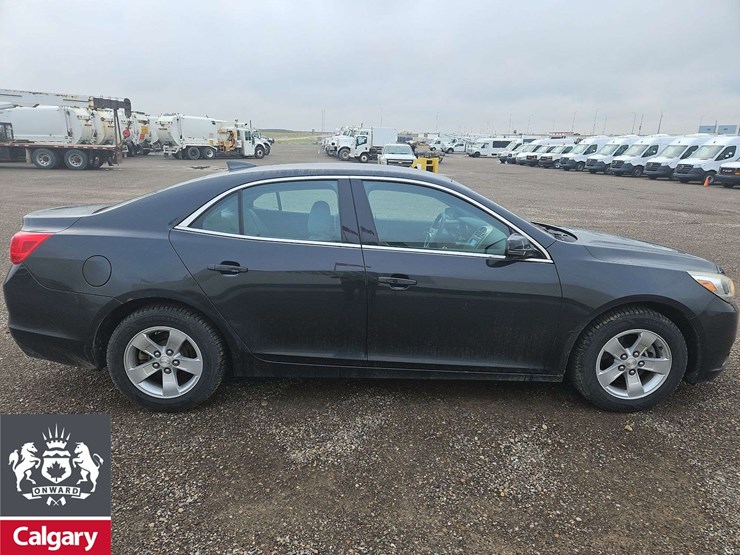 2015-chevrolet-malibu-ls-4dr-sedan-image-7