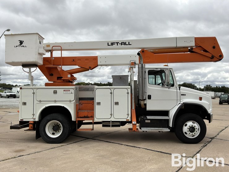 2002-freightliner-fl80-image-4