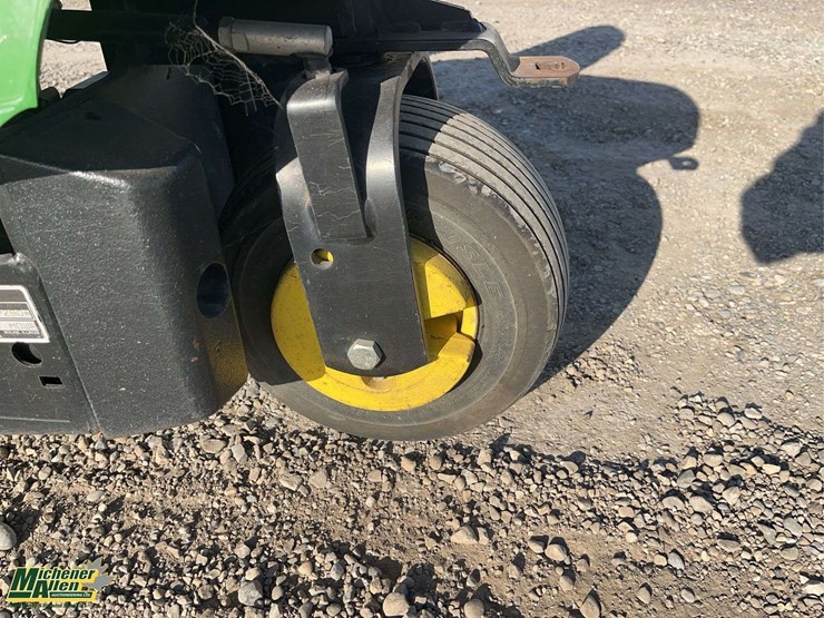john-deere-f525-image-10