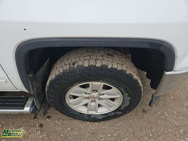 gmc-sierra-1500-image-12
