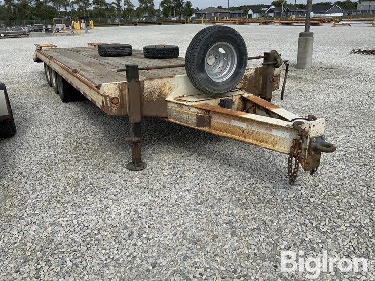 2002-felling-de-292-tri/a-flatbed-trailer-for-parts-image-3
