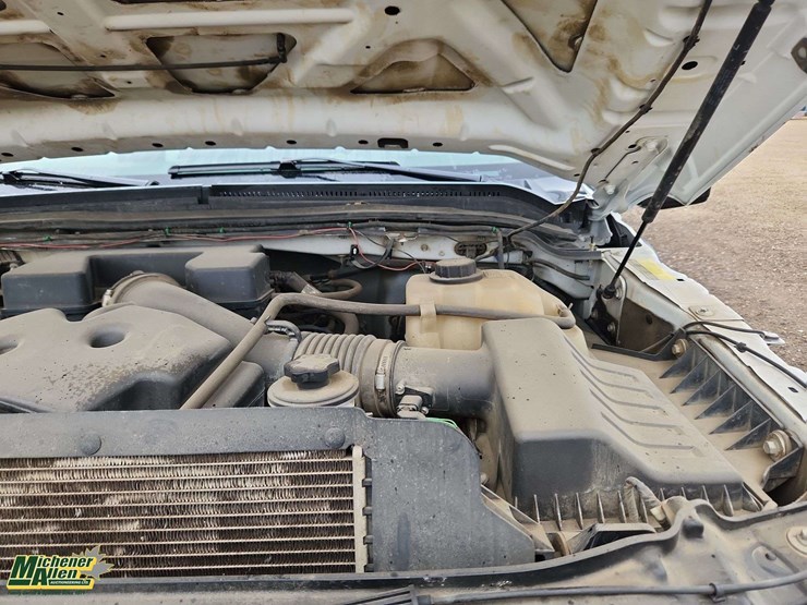 2011-ford-f250-image-30