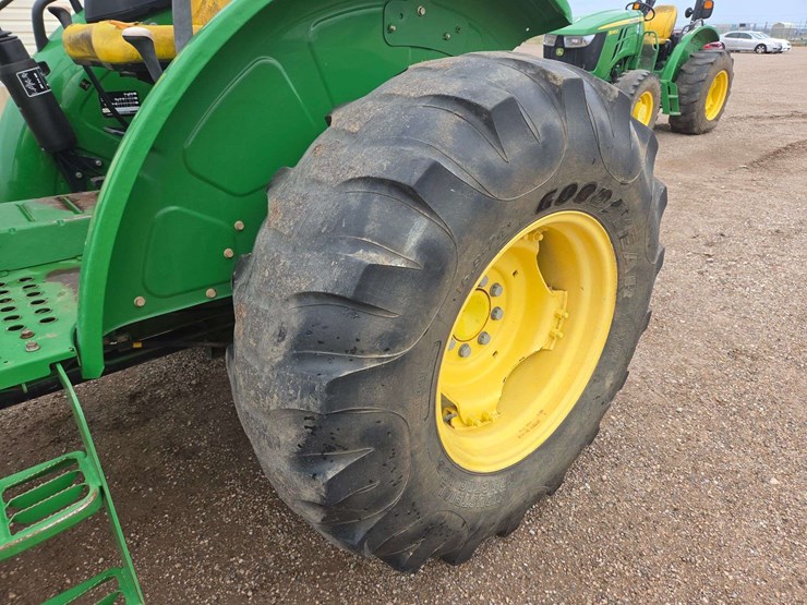 john-deere-5045e-image-6
