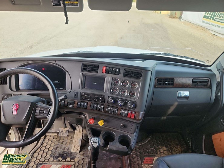 kenworth-t880-image-44