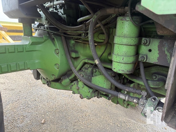 john-deere-4440-image-24
