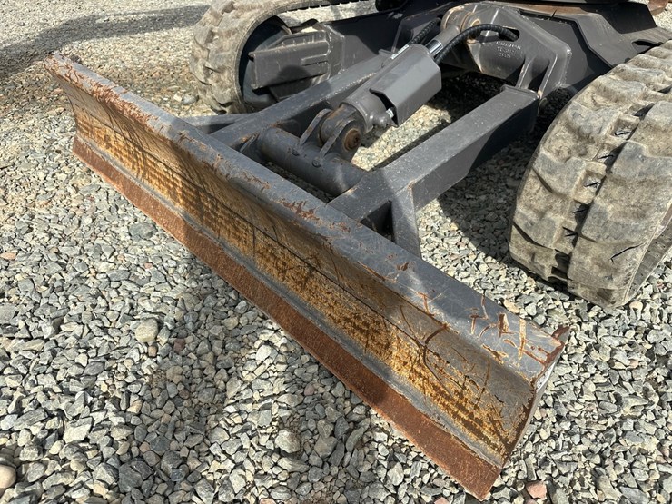 volvo-ec27d-image-30