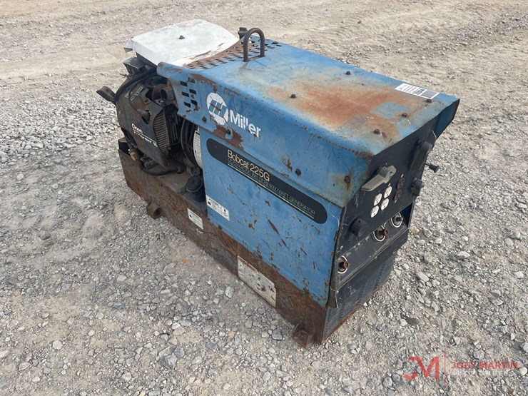 miller-bobcat-225g-image-4