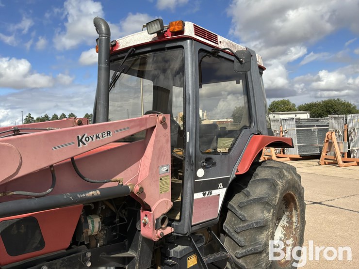 1997-case-ih-4240-image-11