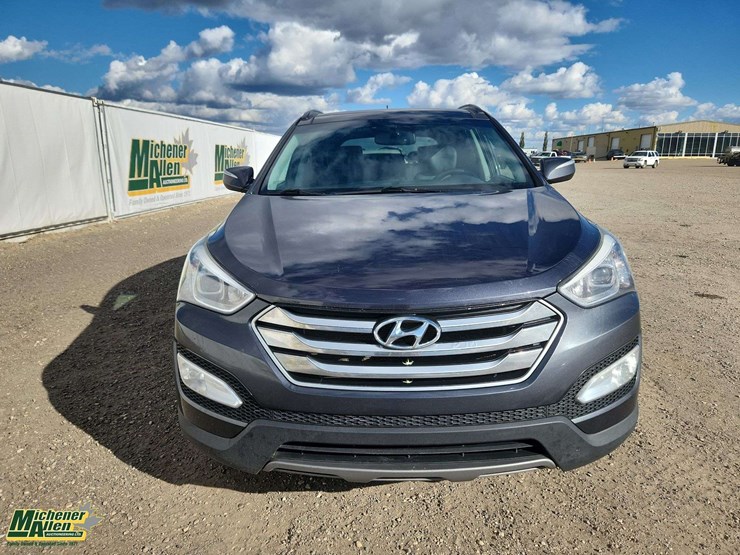 2015-hyundai-santa-fe-sport-image-8