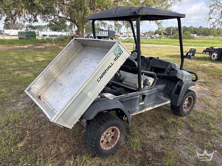 2023-club-car-carryall-1500-4x4-diesel-utility-cart-image-3