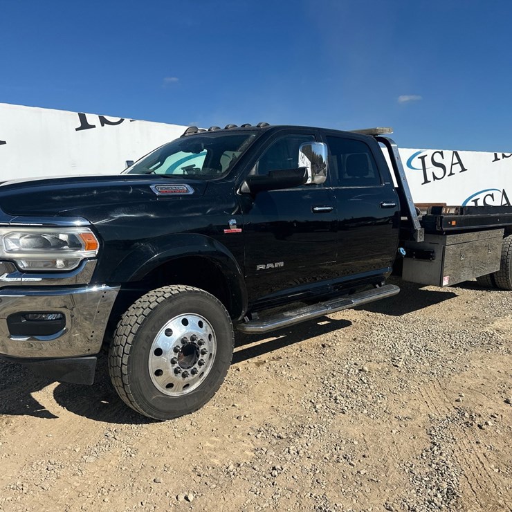 2021 RAM 5500 LARAMIE
