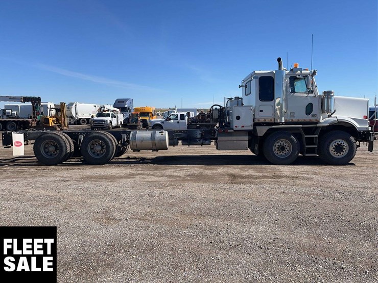 2018-western-star-4900-image-7
