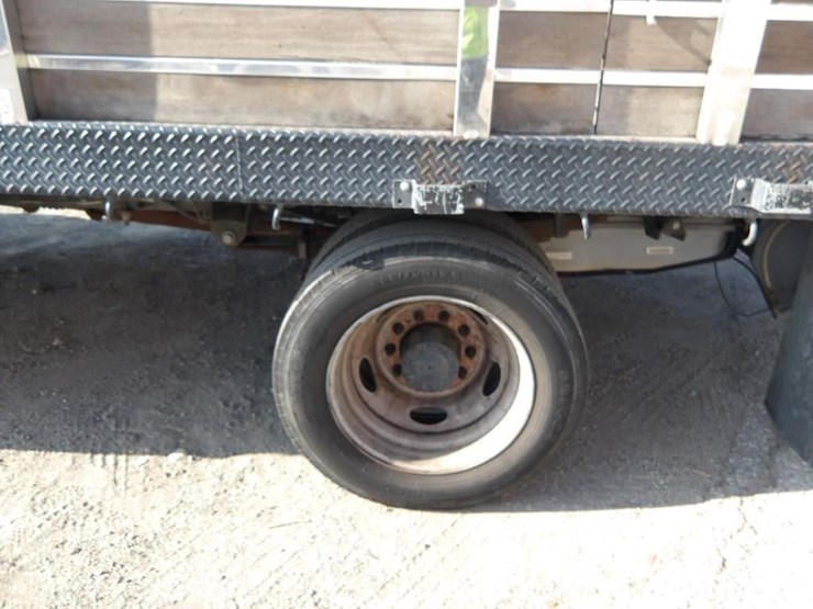 2016-ford-f550-xlt-image-5