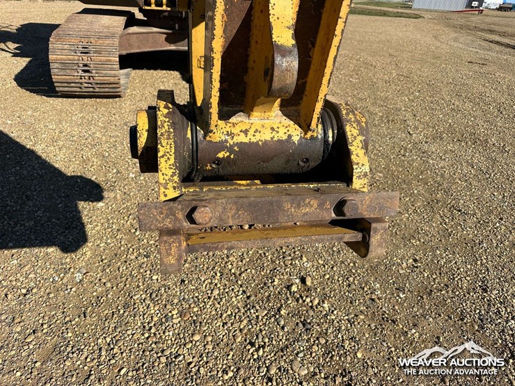 caterpillar-324e-image-25