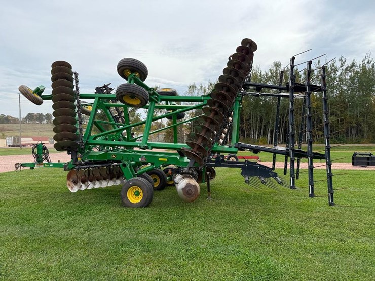 john-deere-2623-image-6