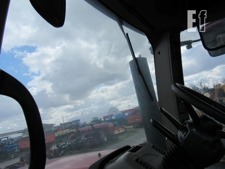 2008-case-ih-magnum-245-image-29