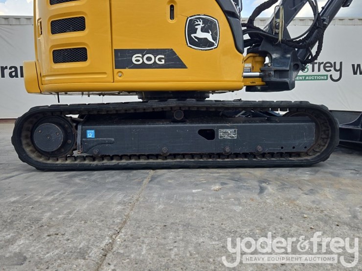 2020-deere-60g-image-14