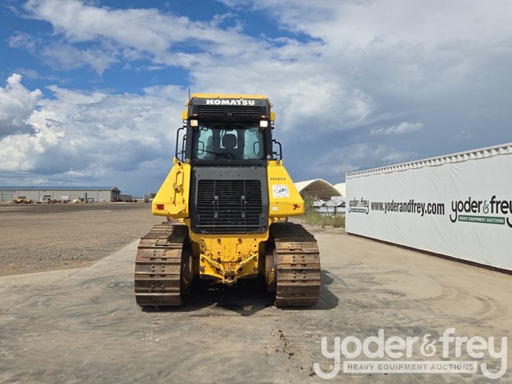 2018-komatsu-d61ex-24-image-4