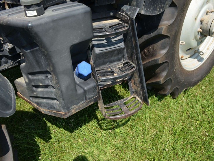 case-ih-125-image-17