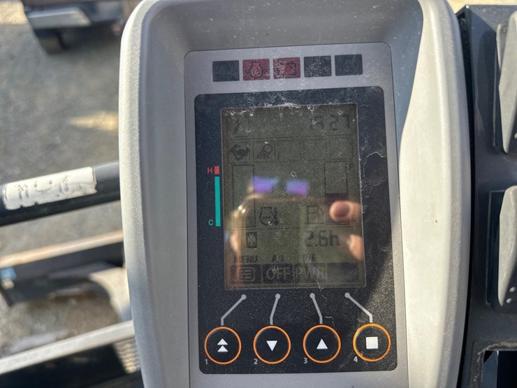 deere-50g-image-46