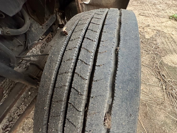 2015-ford-f650-image-69