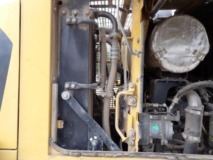 2017-komatsu-wa320pz-6-image-62