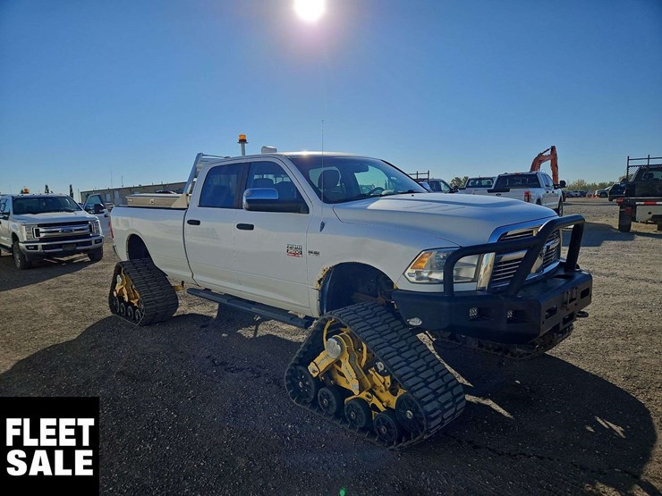 2010-dodge-ram-2500-image-2