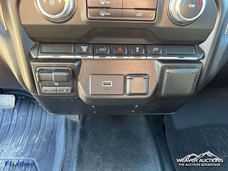 gmc-sierra-2500hd-image-21
