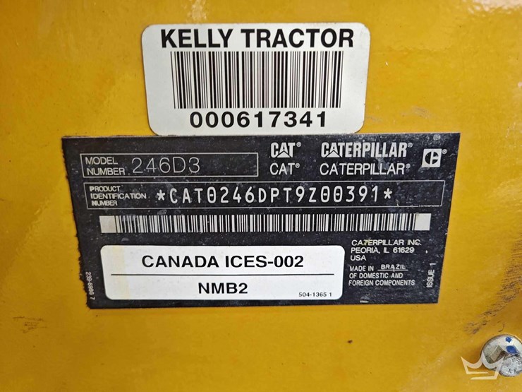 2023-caterpillar-246d3-image-5