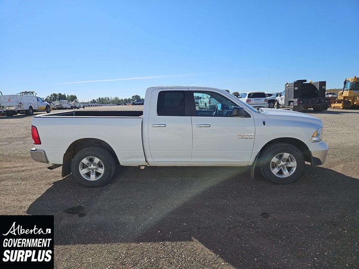 2014-dodge-1500-image-7