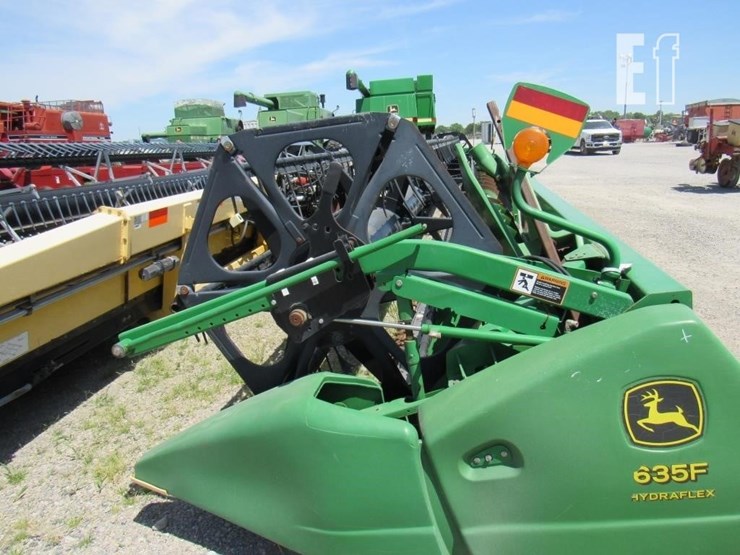 2004-john-deere-635f-image-4