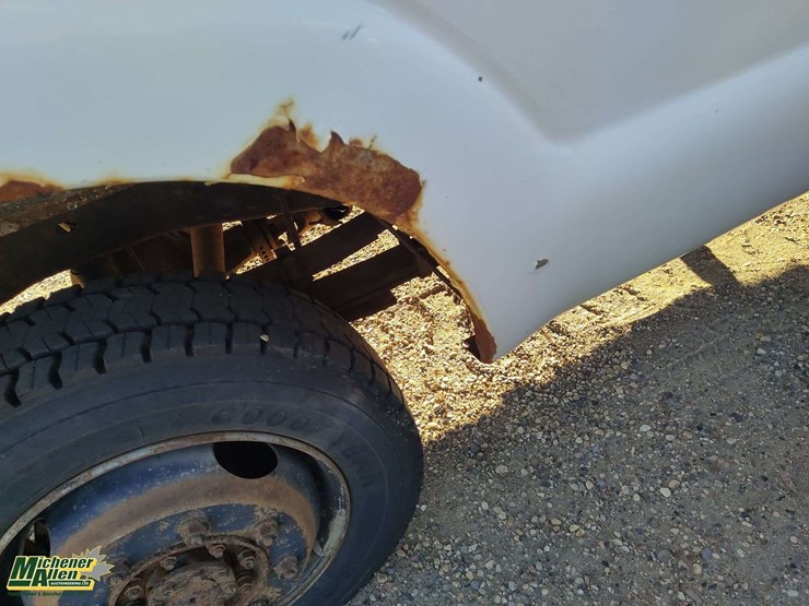 2013-ford-f250-image-34