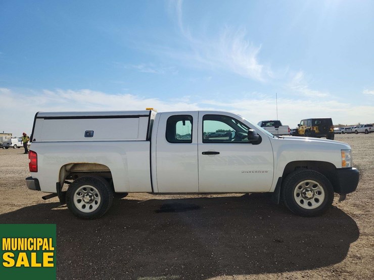 2011-chevrolet-silverado-1500-image-7