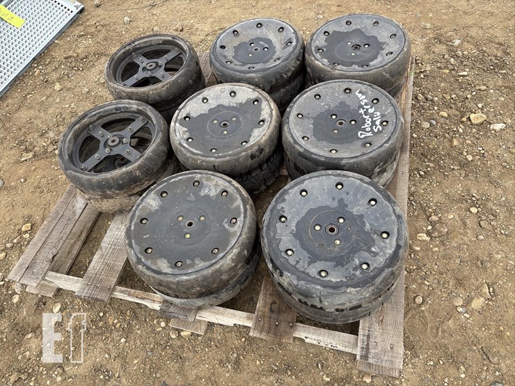 jd-planter-guage-wheels-image-2