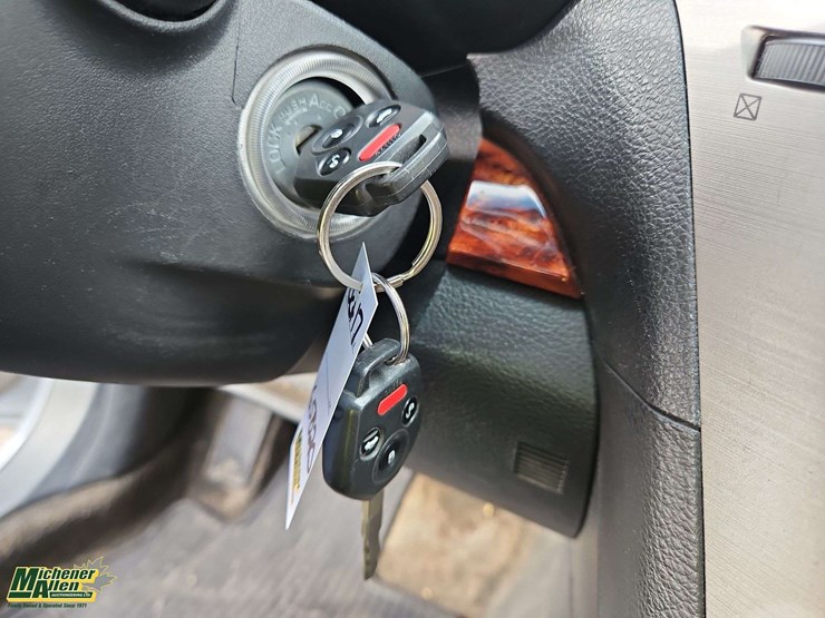 2012-subaru-outback-image-24