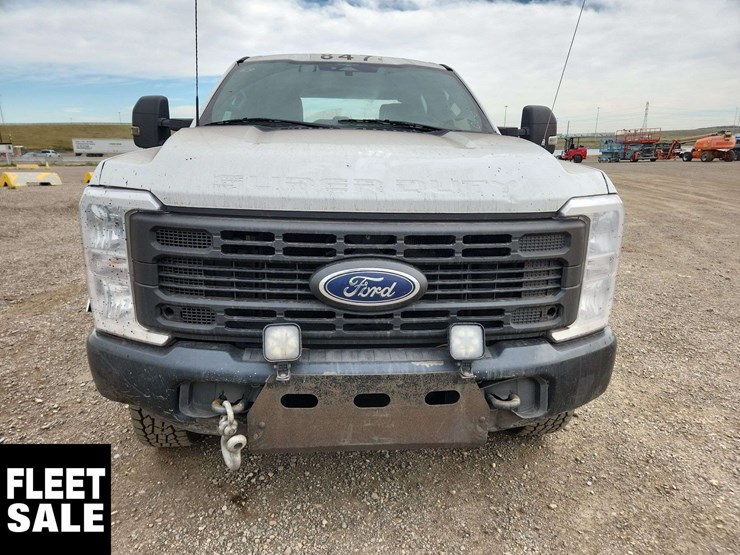 2023-ford-f350-image-7