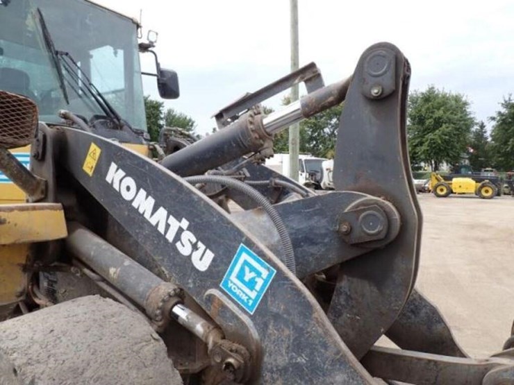 2017-komatsu-wa320pz-6-image-36