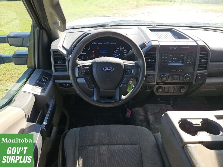 2017-ford-f350-image-18